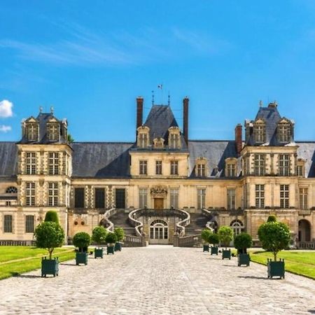 Le Saphir Easy Parking Comfort Lägenhet Fontainebleau Exteriör bild